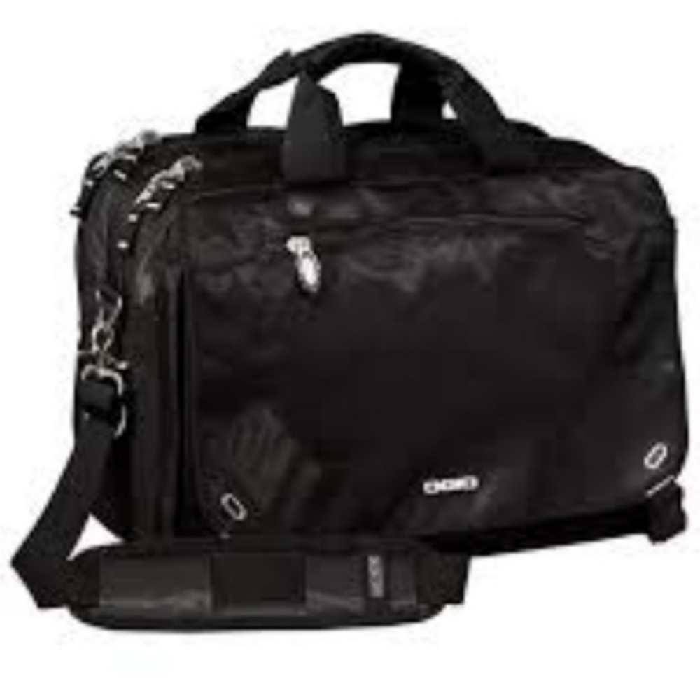 OGIO Classification 03507 Black Laptop Messenger Bag